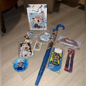 Labubu Bundle - 11 Piece Gift Set!